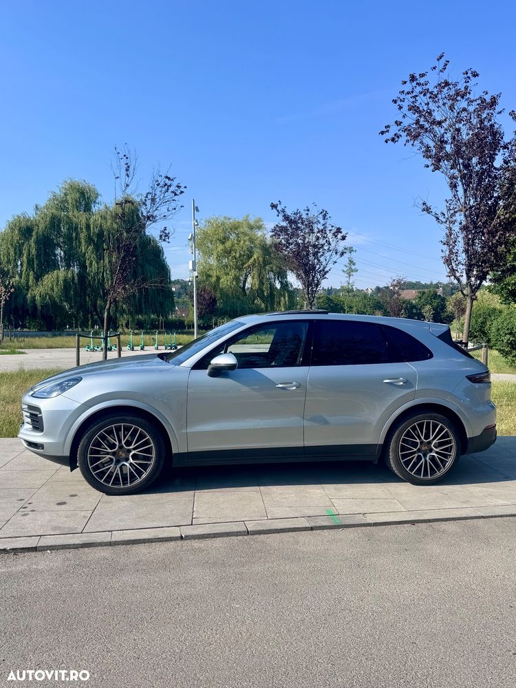 Porsche Cayenne S - 5