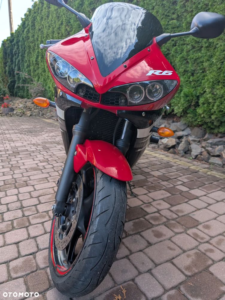 Yamaha R6 - 22