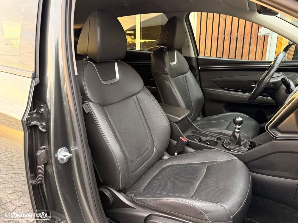 Hyundai Tucson 1.6 CRDi Vanguard - 27