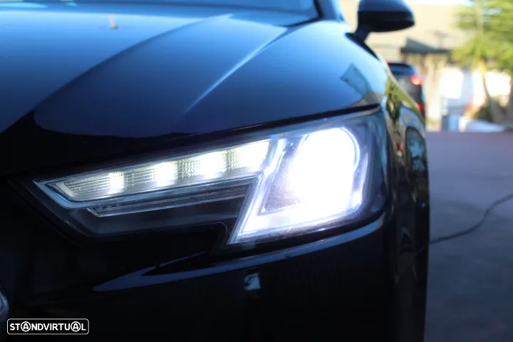 Audi A4 Avant 2.0 TDI Advance - 44