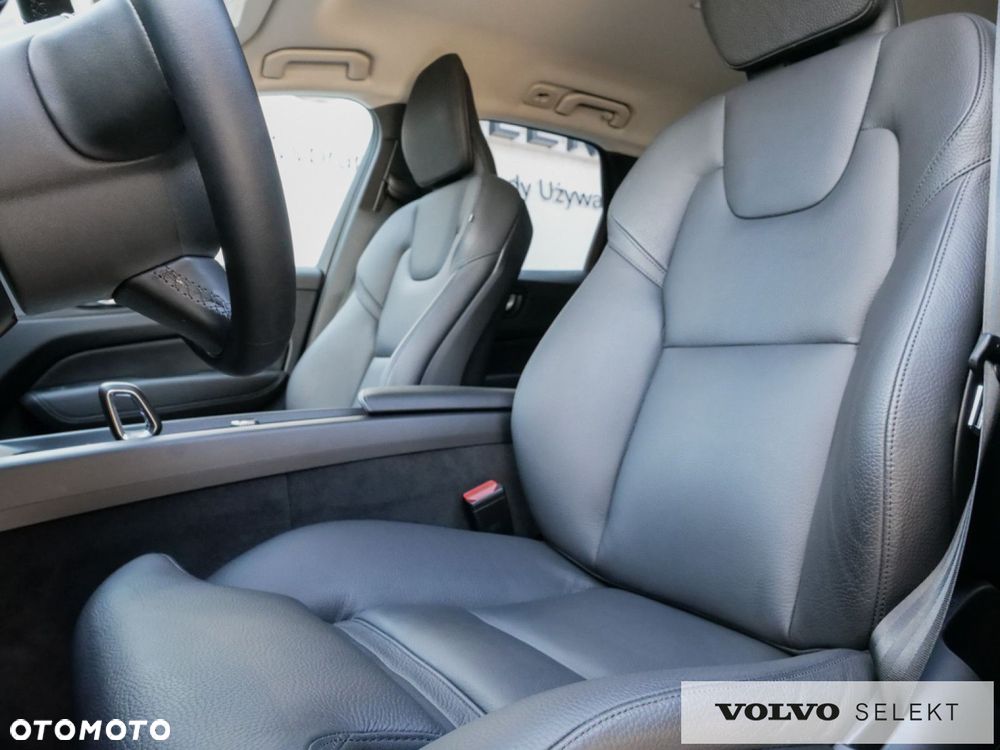 Volvo XC 60 - 13
