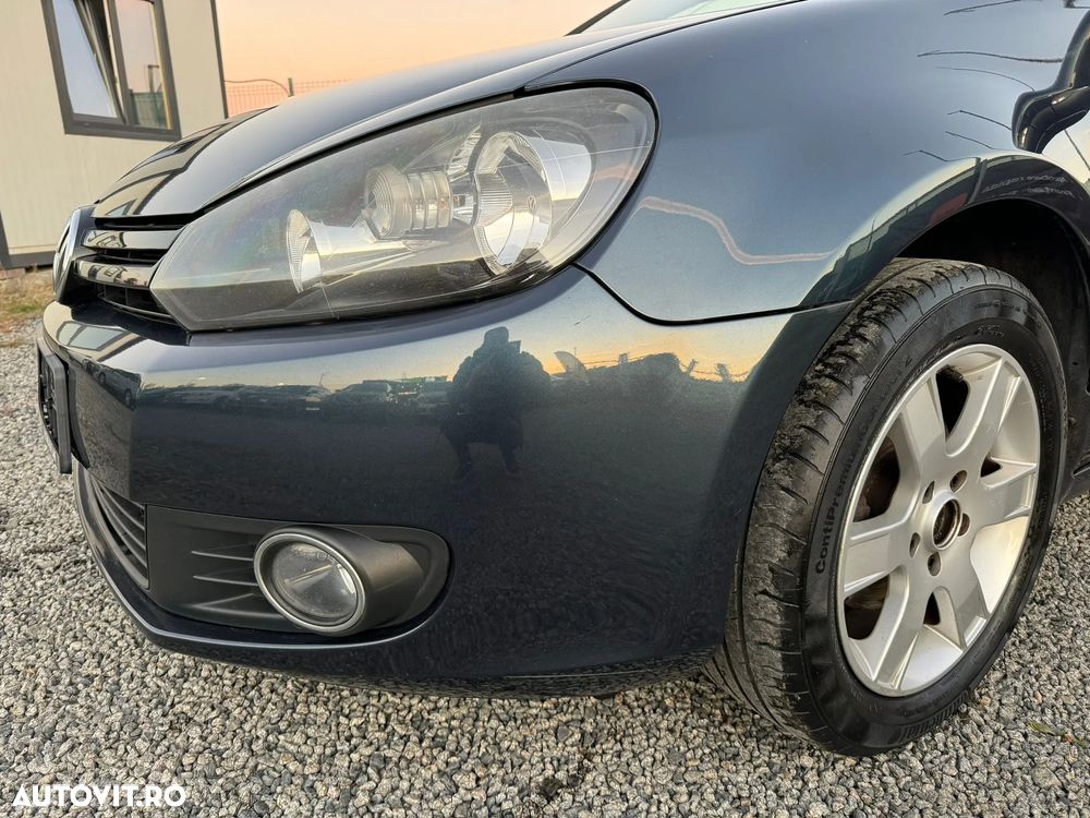 Volkswagen Golf - 16