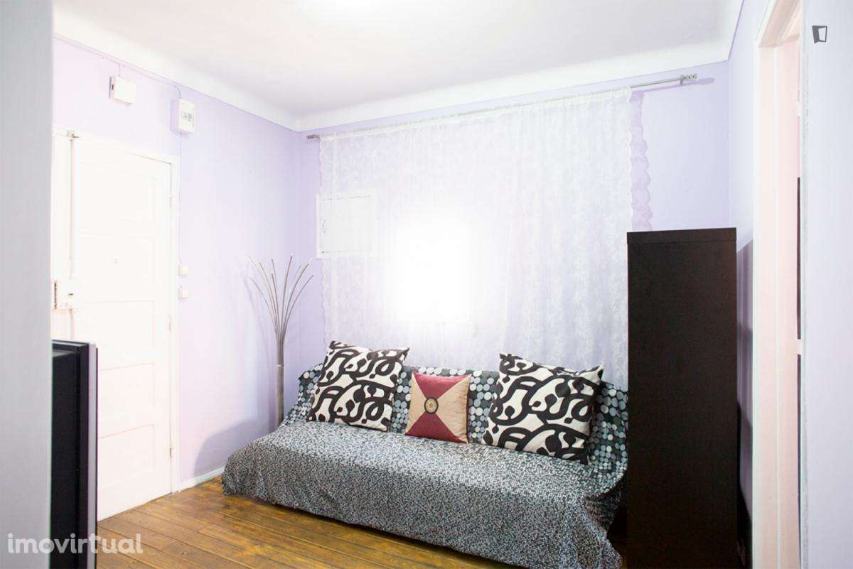 Quarto - localizado em Bairro Alto Lisbon - Grande imagem: 2/12