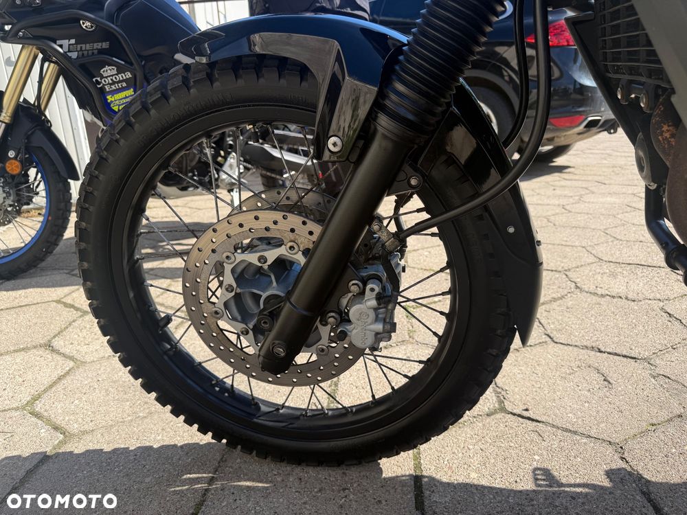 Yamaha Super Tenere - 13
