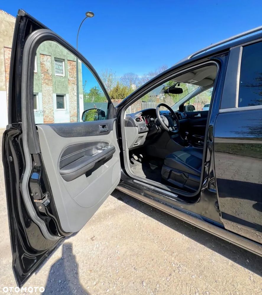 Ford Focus 2.0 TDCi Platinium X DPF - 13