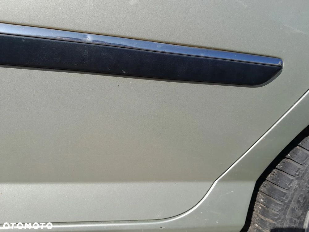 PEUGEOT 407 SW DRZWI LEWE TYLNE LEWY TYŁ KOLOR: KCVD - 5
