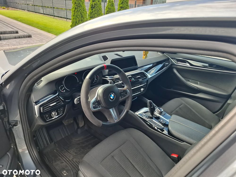 BMW Seria 5 520d Efficient Dynamics - 15