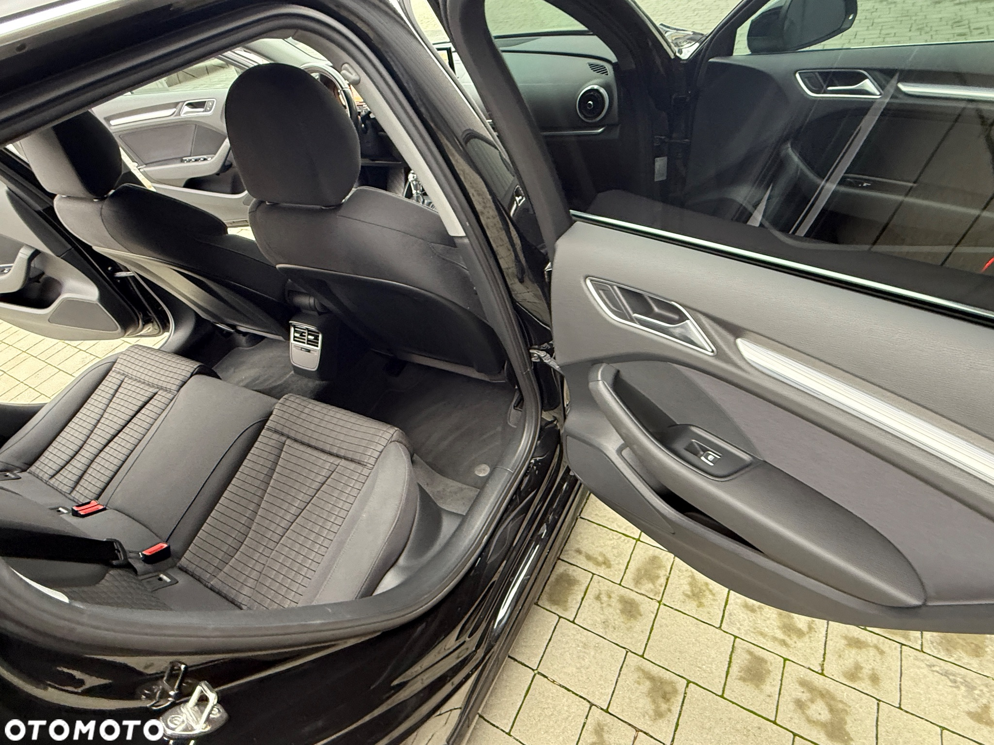 Audi A3 Sportback 2.0 TDI Sport S tronic - 29