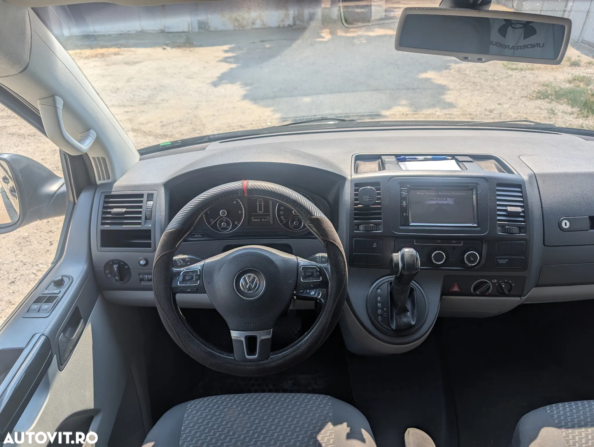 Volkswagen Transporter - 5