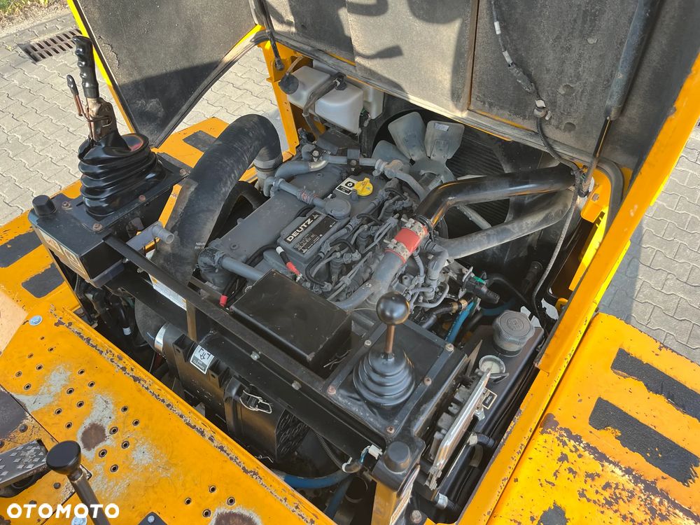 Thwaites Mach 2066 6 Tonne - 15