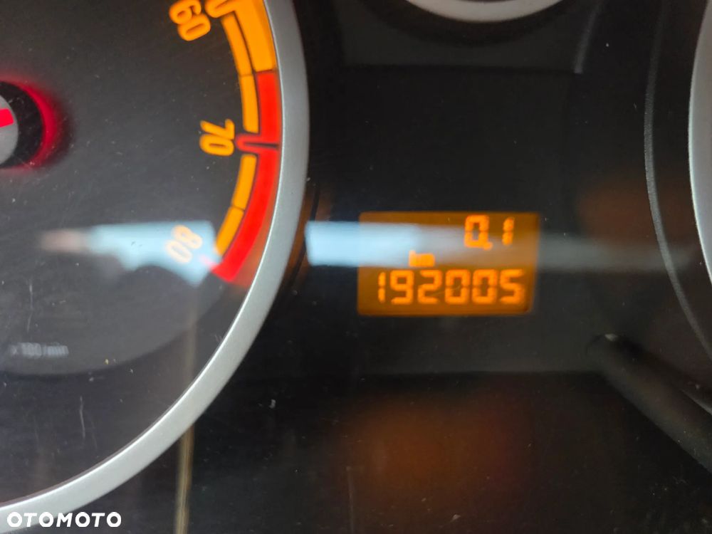 Opel Corsa - 12