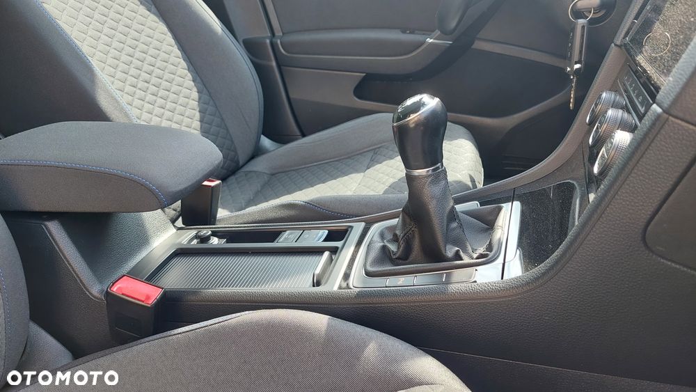 Volkswagen Golf 1.5 TSI ACT OPF Join - 26
