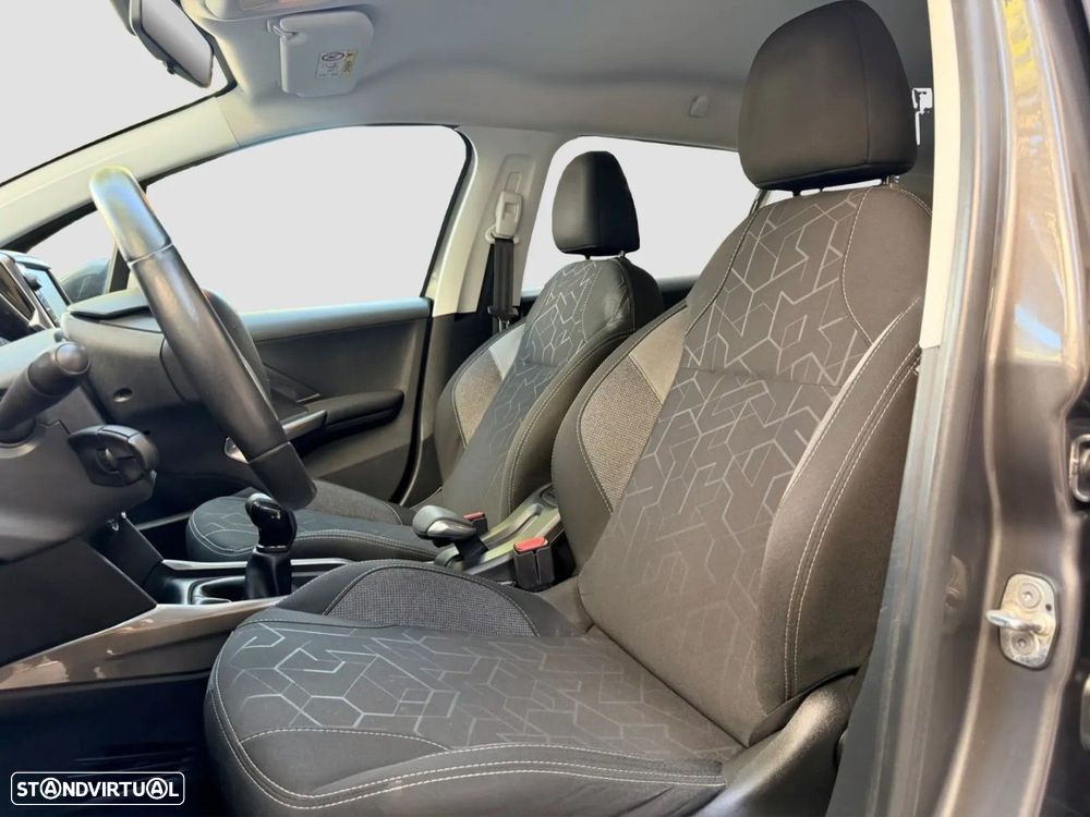 Peugeot 2008 1.2 PureTech Active - 10