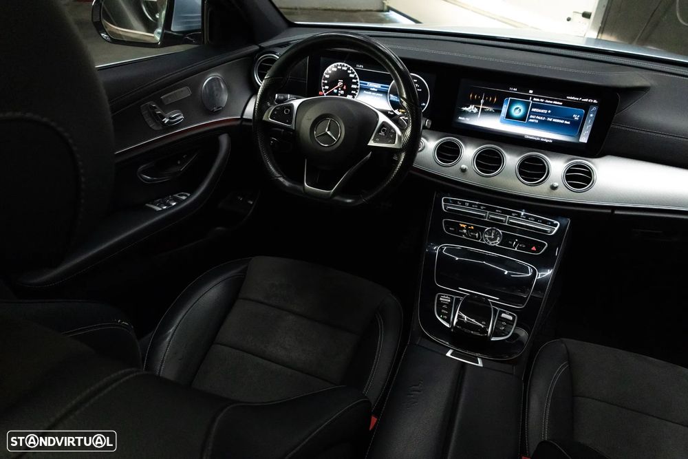 Mercedes-Benz E 220 d AMG Line - 21