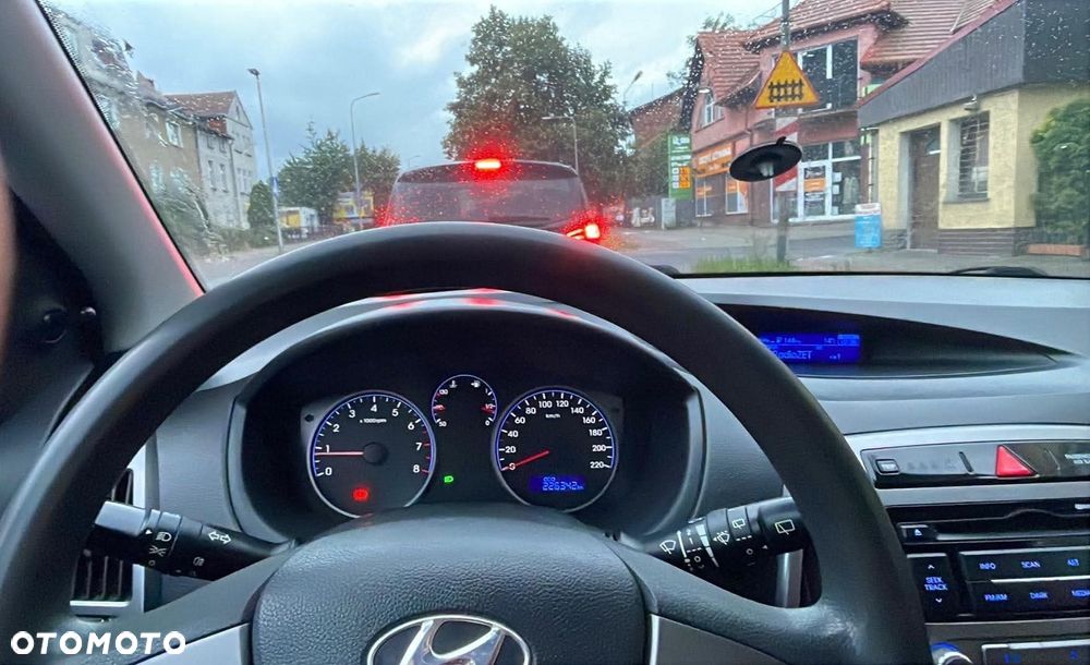 Hyundai i20 - 17