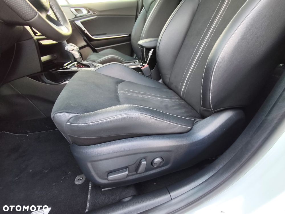 Kia ProCeed 1.5 T-GDI GT Line DCT - 26