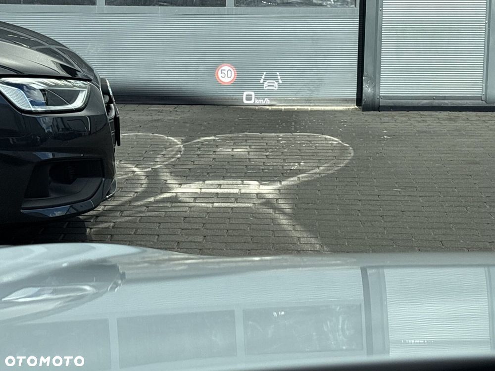 Audi e-tron GT - 30