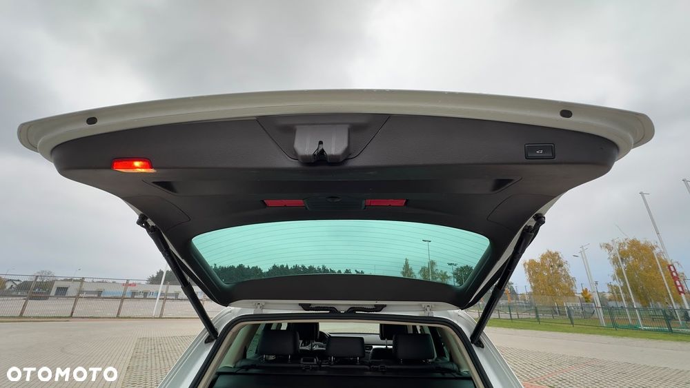 Volkswagen Touareg - 20