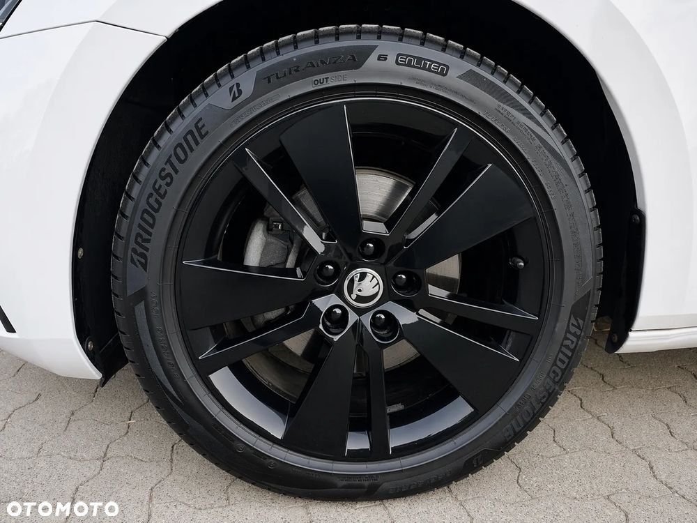 Skoda Superb 1.4 TSI Plug-In Hybrid Sportline DSG - 11