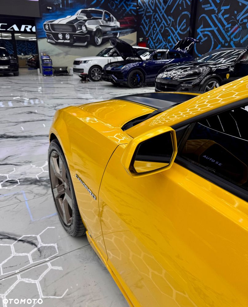 Chevrolet Camaro - 17