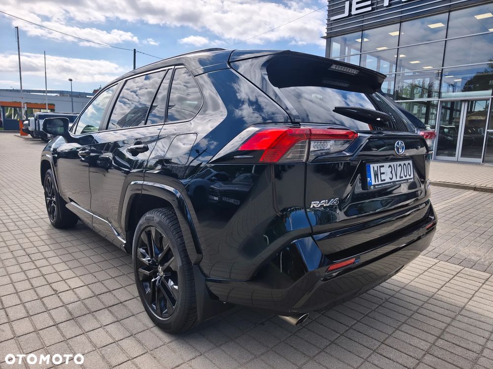 Toyota RAV4 2.5 Hybrid Black Edition by JBL 4x4 - 5