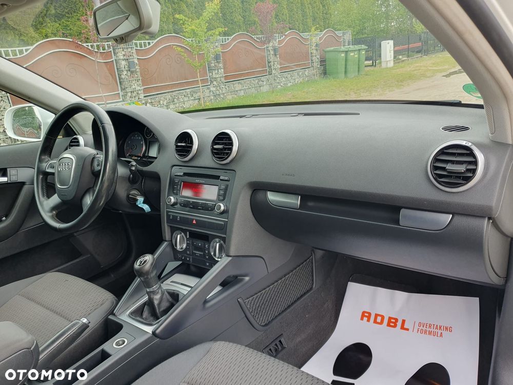 Audi A3 Sportback 1.4 TFSI S Line Sportpaket plus - 12