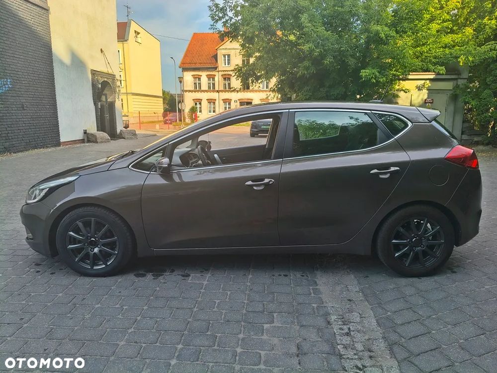 Kia Ceed 1.6 CRDi M - 4