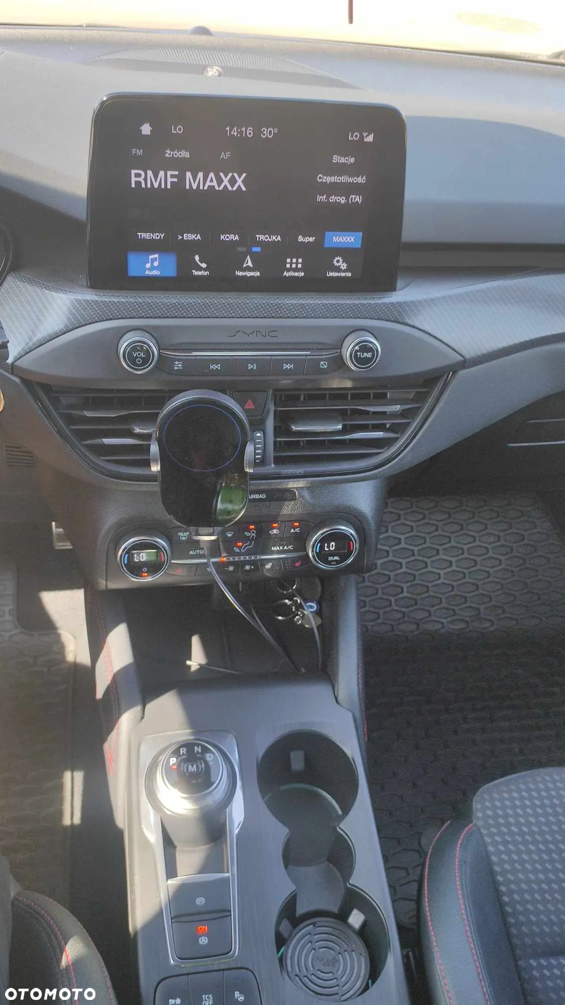 Ford Focus 1.5 EcoBoost Start-Stopp-System ST-LINE - 11