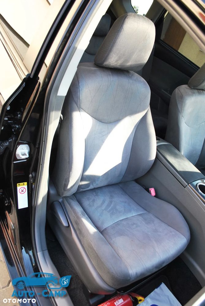 Toyota Prius+ 1.8 HSD Prestige - 19