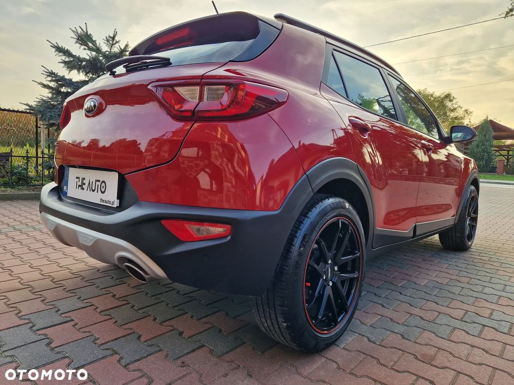 Kia Stonic 1.4 L - 8