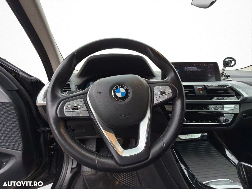 BMW X3 xDrive30e AT PHEV - 10