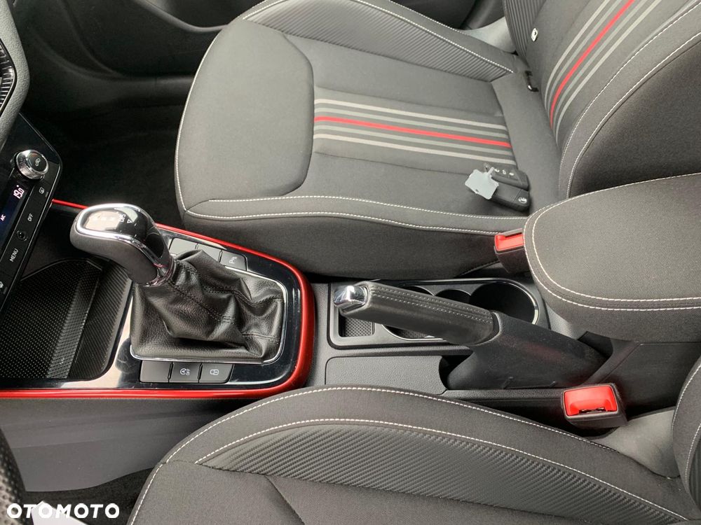 Skoda Fabia 1.0 TSI DSG Monte Carlo - 34