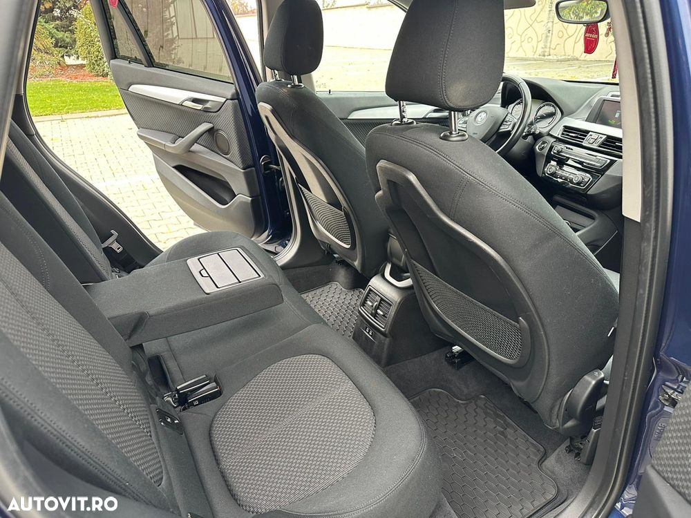 BMW X1 sDrive18d Aut. Sport Line - 14