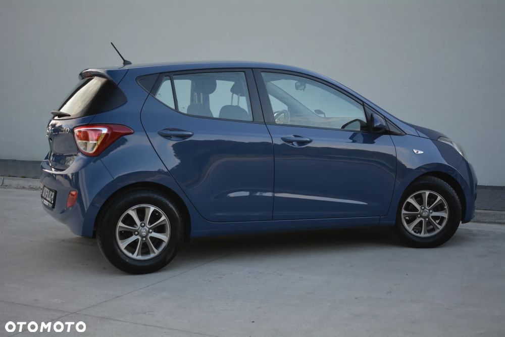 Hyundai i10 - 10