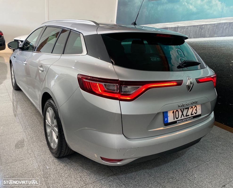 Renault Mégane Sport Tourer 1.5 Blue dCi Limited J17 - 4