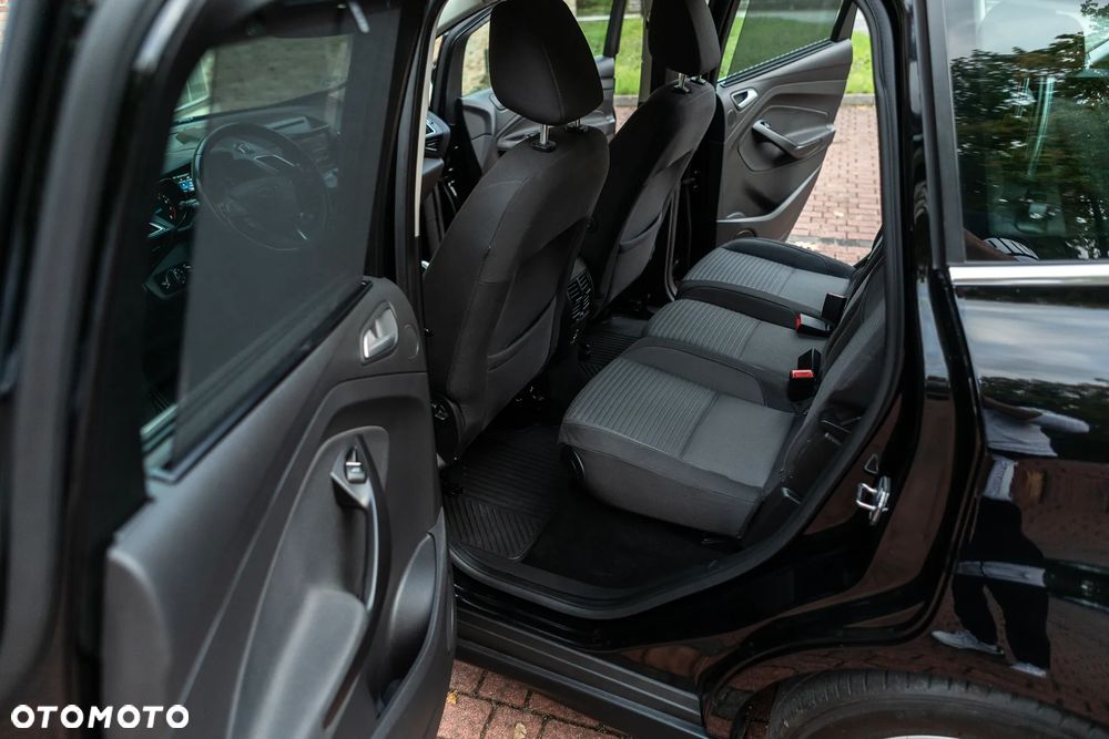 Ford C-MAX - 37
