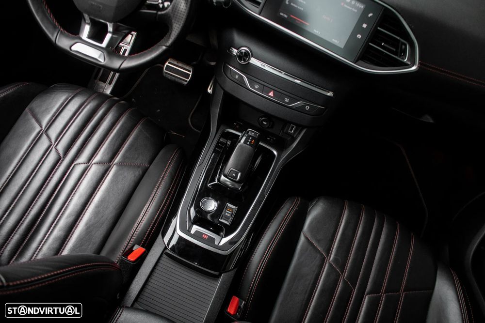 Peugeot 308 1.5 BlueHDi GT Line EAT8 - 37