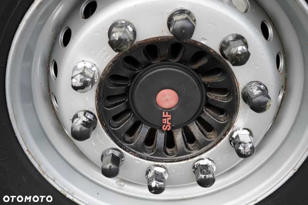 LeciTrailer CHŁODNIA / CARRIER VECTOR 1350  / OŚ PODNOSZONA / OSIE SAF - 21