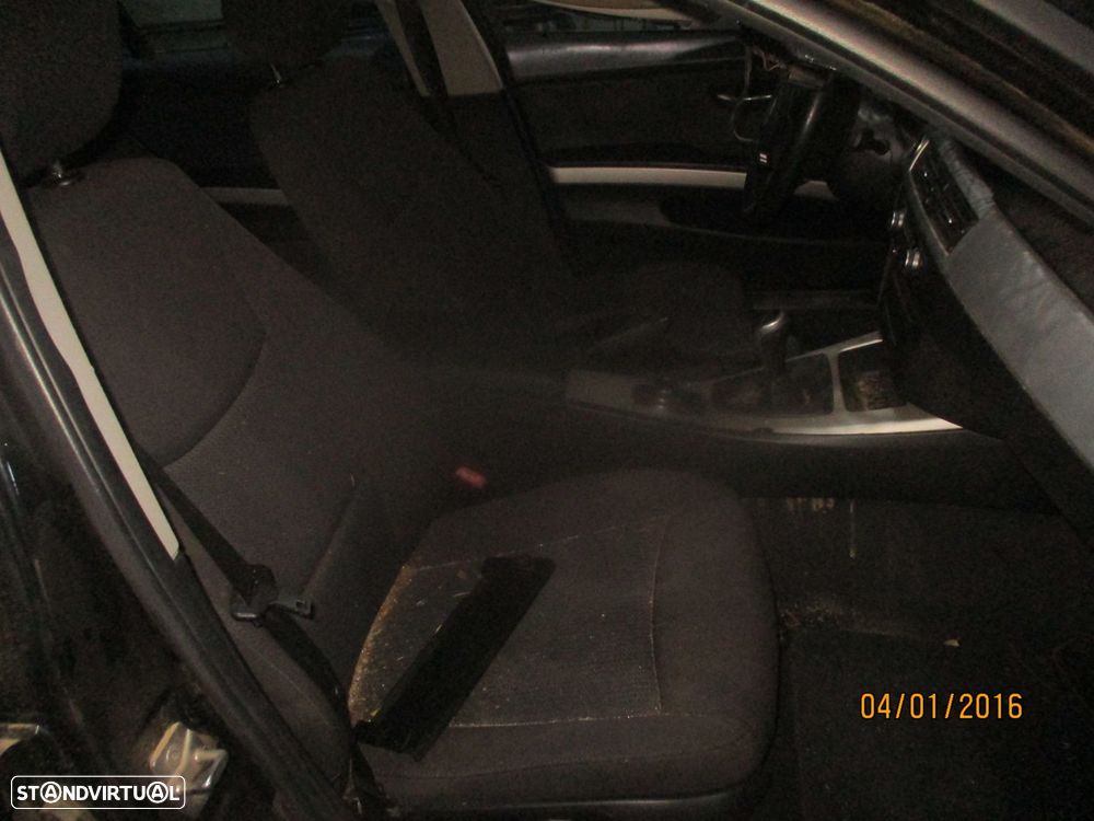 Carro MOT:  CXVEL 2170000702 BMW SERIE 3 2009 318D 143CV 5P PRETO DIESEL - 7