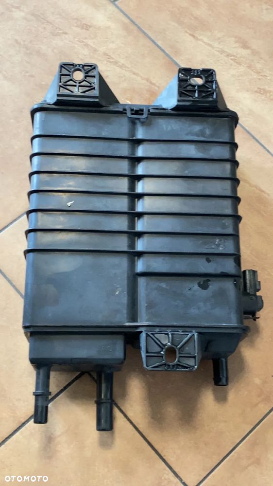 FORD MUSTANG 2010-2014 V FILTR WĘGLOWY 9R33 9C985 AB - 2