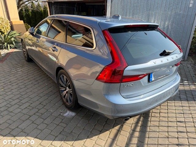 Volvo V90 D4 Geartronic Momentum - 19