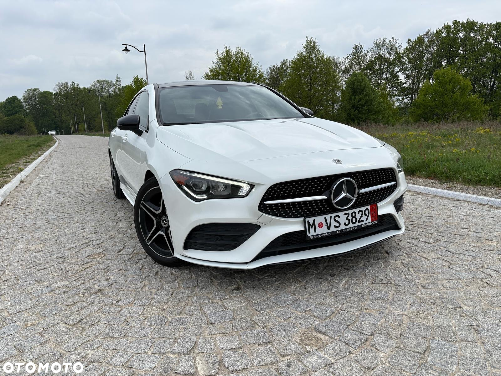 Mercedes-Benz CLA 250 4-Matic AMG Line 7G-DCT - 4