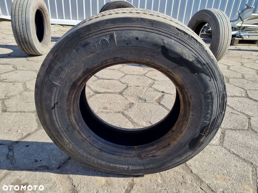 OPONA KOŁO BARUM 225 75 17,5 20R. 8mm - 3