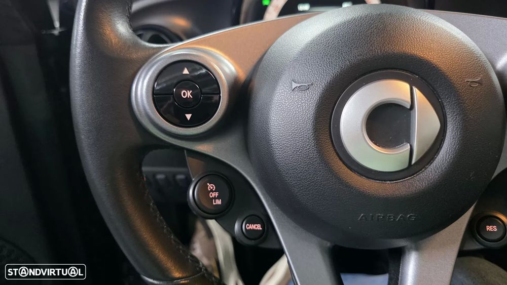Smart Fortwo Cabrio EQ - 10