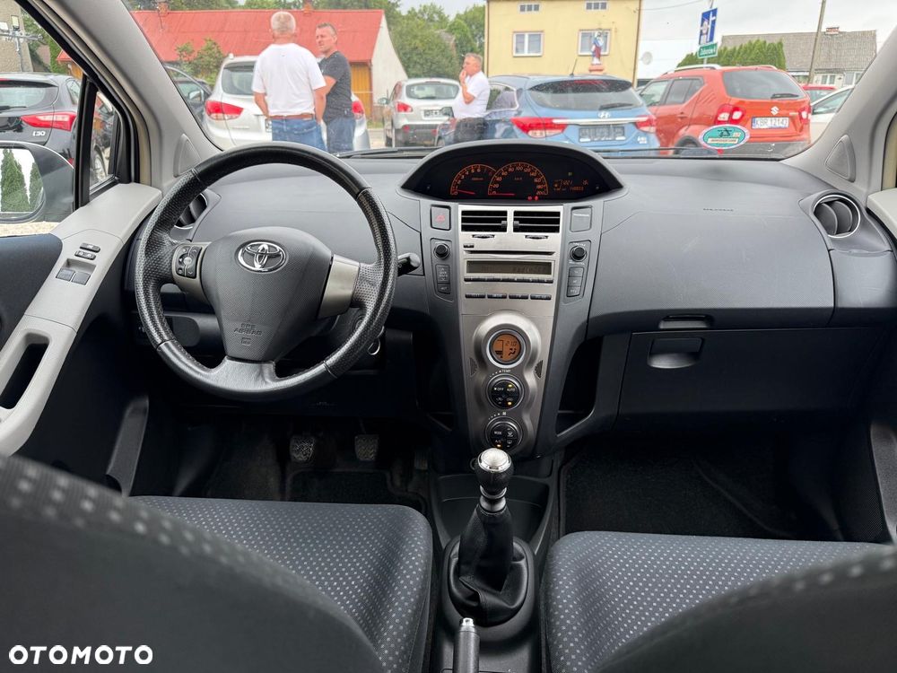 Toyota Yaris 1.33 VVT-i Cool+ - 7