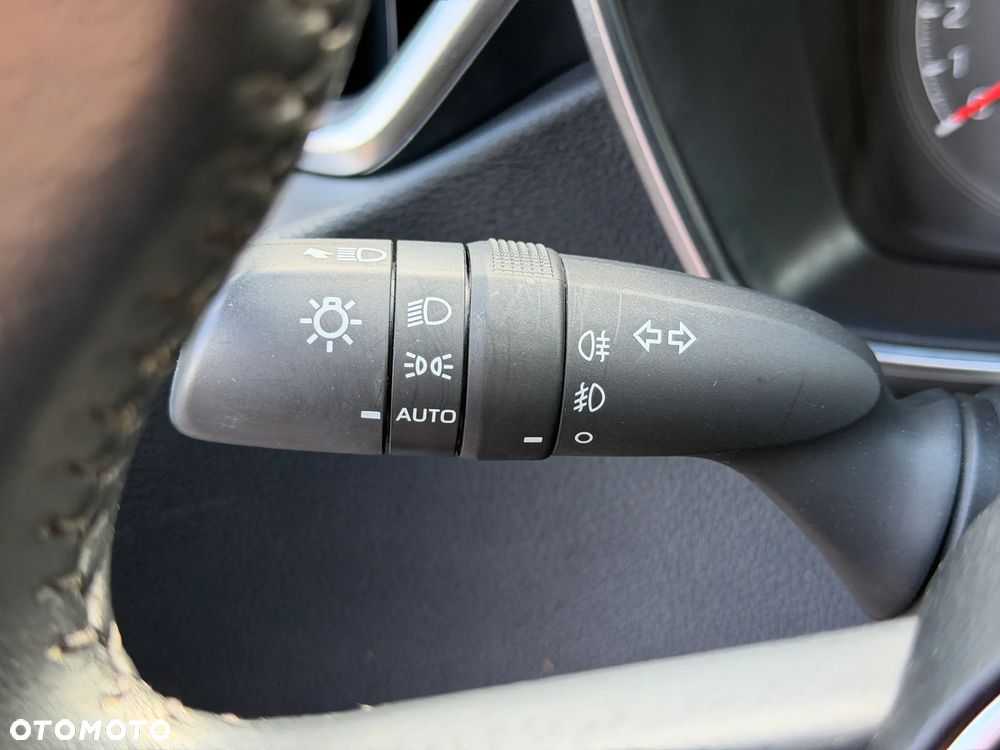 Toyota Corolla 1.5 Comfort - 17