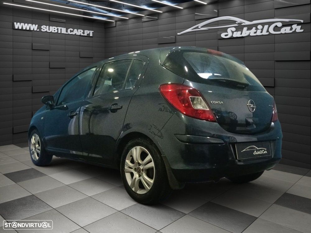 Opel Corsa 1.3 CDTi Enjoy EcoFLEX - 4
