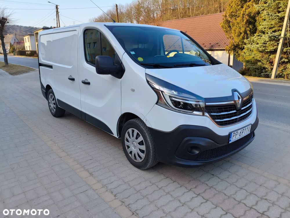 Renault Trafic - 12