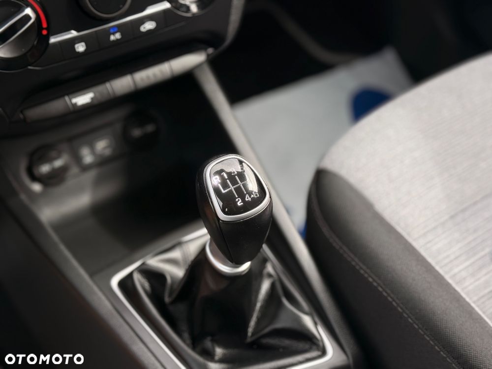 Hyundai i20 - 22