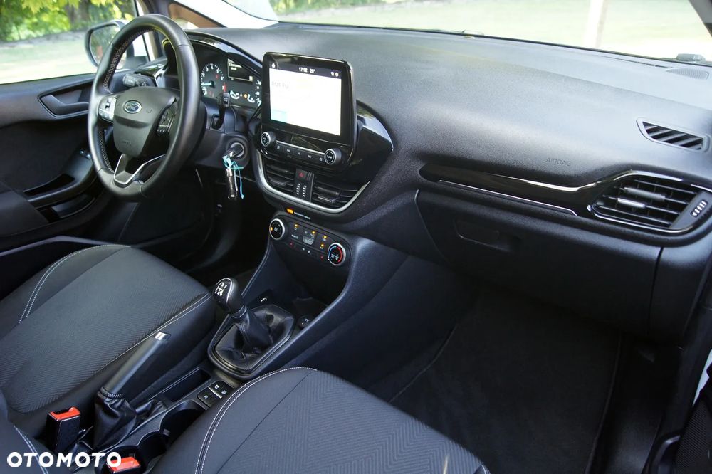 Ford Fiesta 1.1 S&S COOL&CONNECT - 29